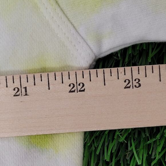 Champion Sweatshirt Medium 22x25 Green White Baggy - Picture 5 of 16